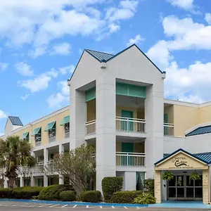 Hotel Carolina A Days By Wyndham, Hilton Head Island