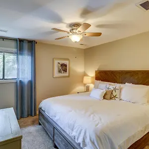  Apartment Greens 204